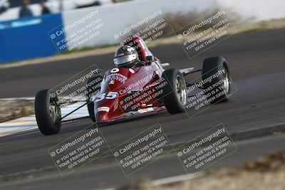 media/Mar-16-2025-CalClub SCCA (Sun) [[e72803ec8c]]/Group 3/Qualifying (Turn 1)/